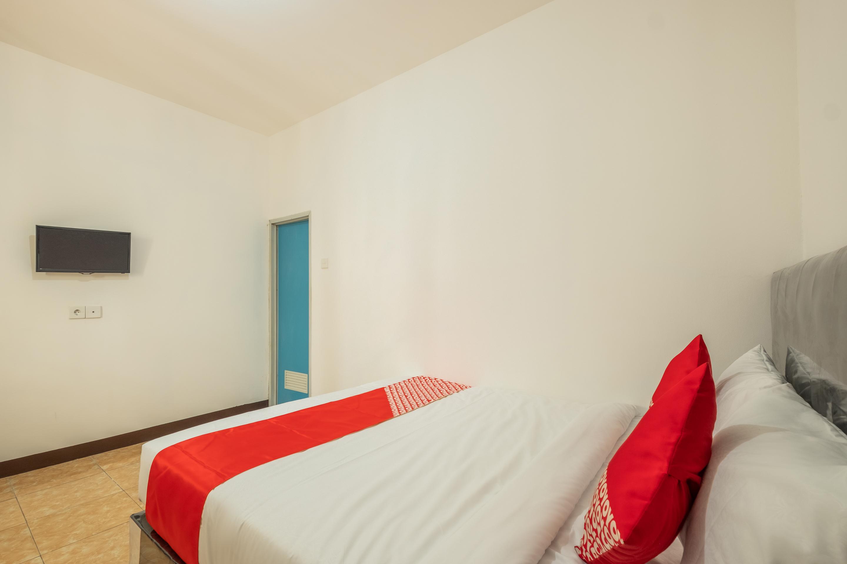 Oyo 1460 Anyelir Residence Cirebon Εξωτερικό φωτογραφία